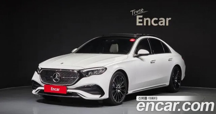Mercedes-Benz E-Class 