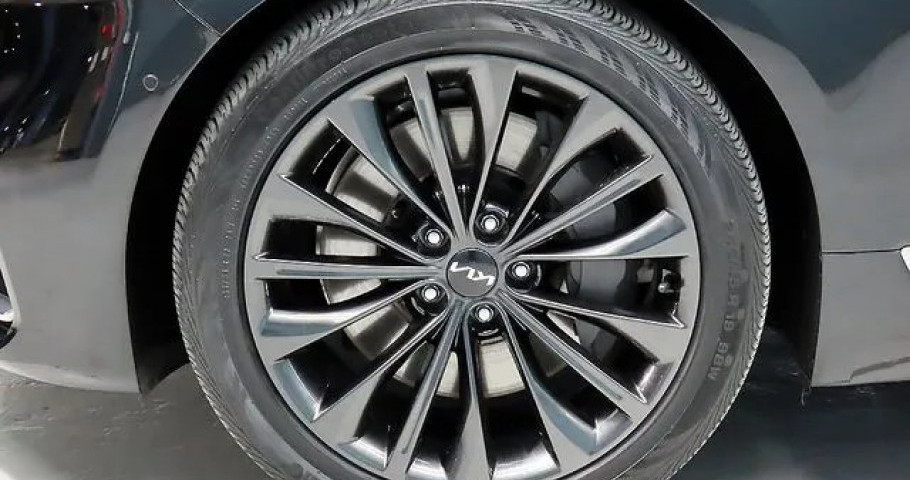 Kia K9 