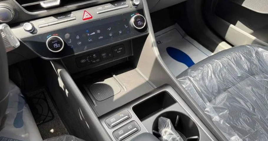 Hyundai Sonata 