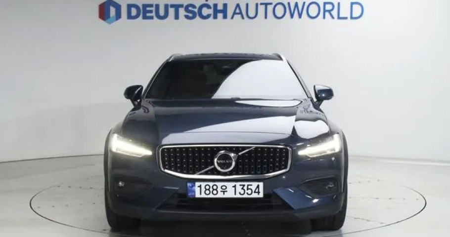 Volvo V60 