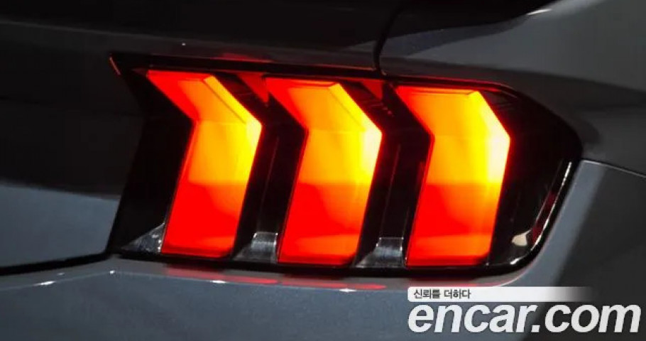Ford Mustang 