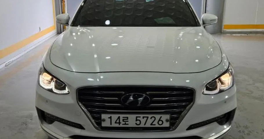 Hyundai Grandeur 