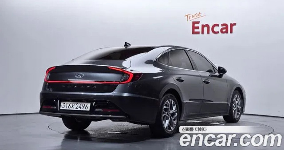 Hyundai Sonata 