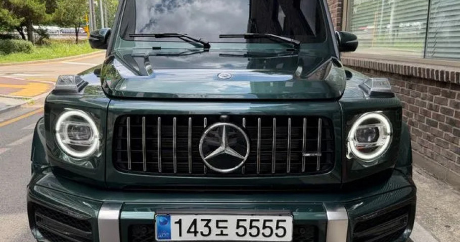 Mercedes-Benz G-Class 