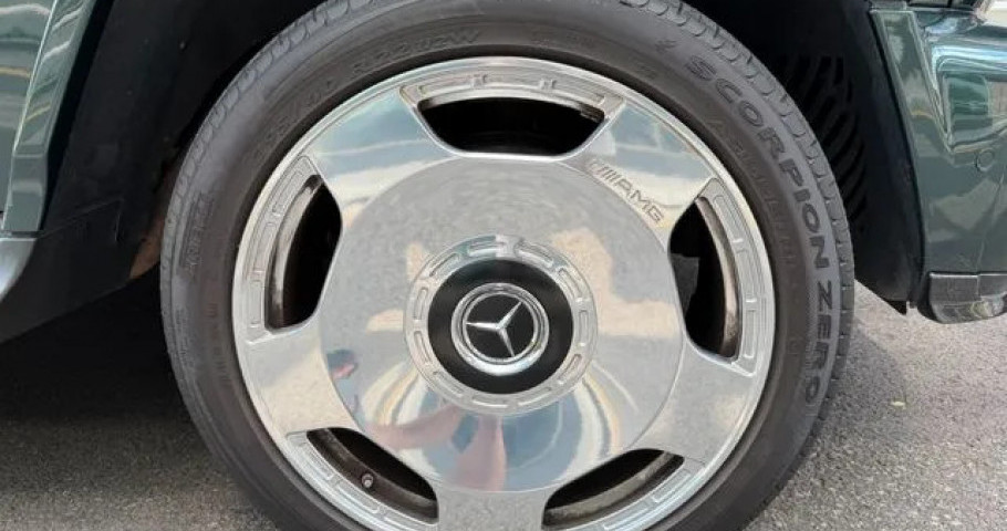 Mercedes-Benz G-Class 