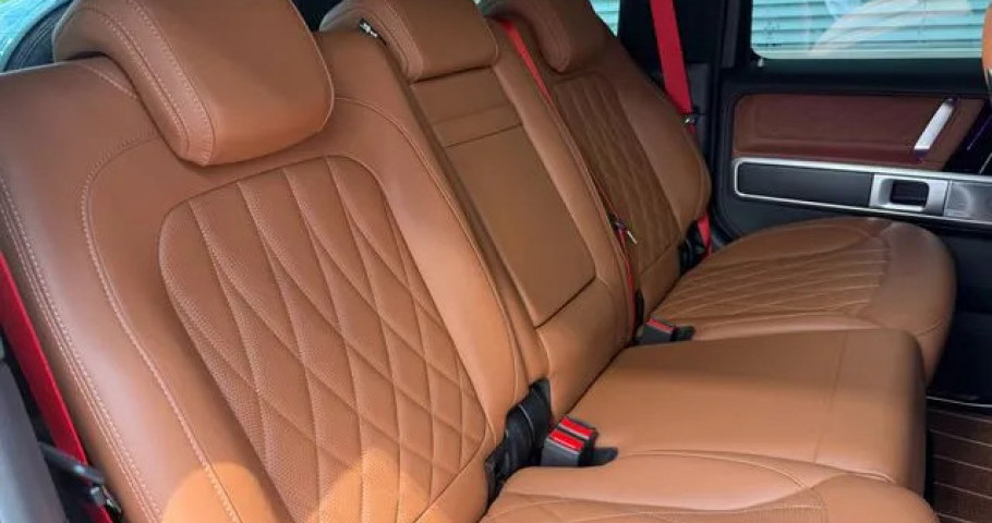 Mercedes-Benz G-Class 
