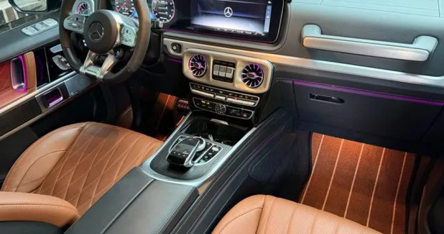 Mercedes-Benz G-Class 