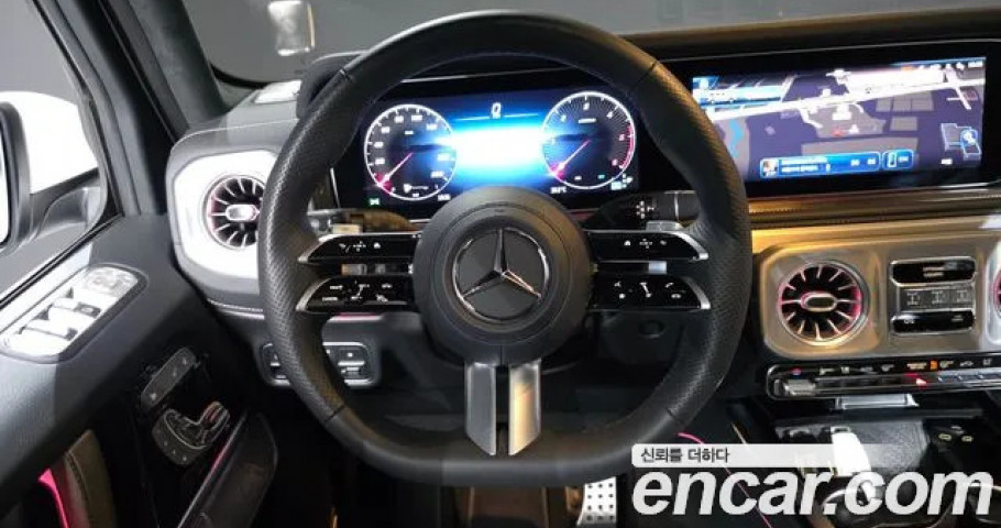 Mercedes-Benz G-Class 