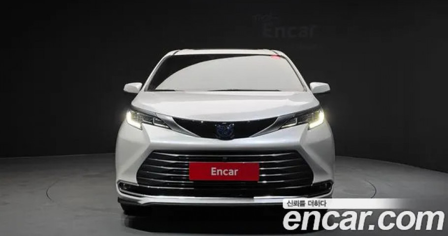 Toyota Sienna 