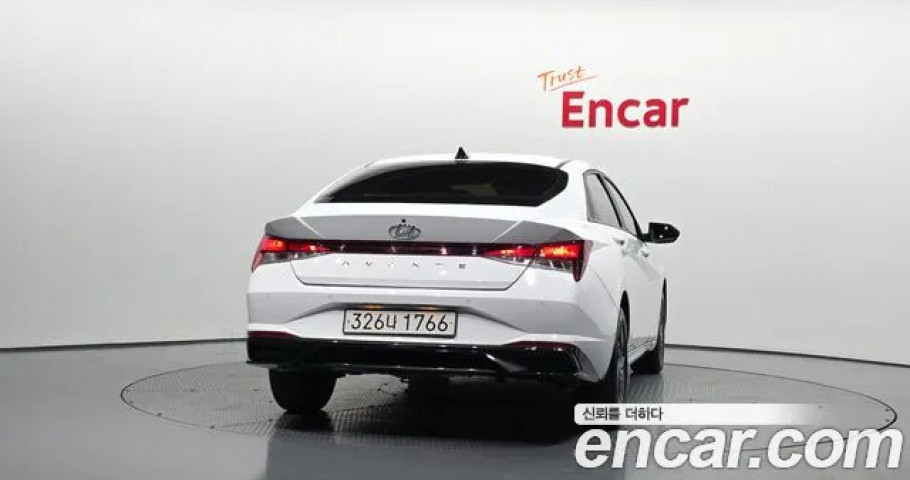 Hyundai Avante (Elantra) 