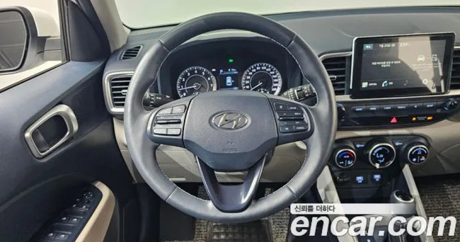 Hyundai Venue 