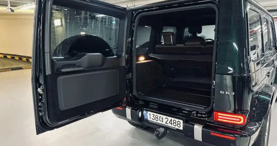 Mercedes-Benz G-Class 