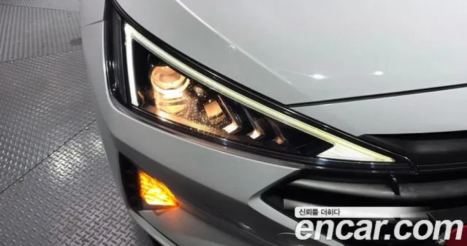 Hyundai Avante (Elantra) 