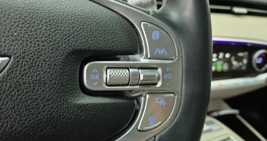 Genesis Gv70 