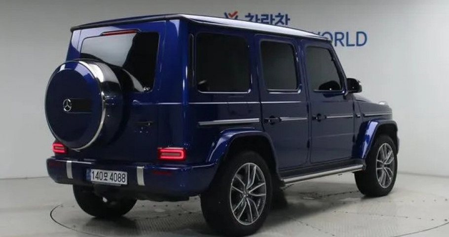 Mercedes-Benz G-Class 