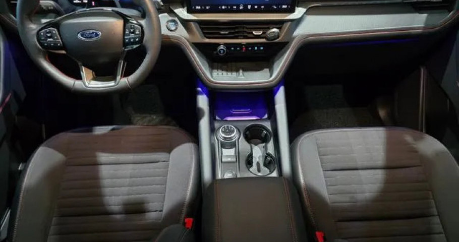 Ford Explorer 