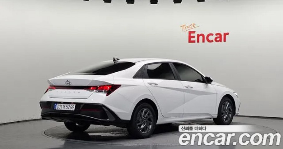 Hyundai Avante (Elantra) 