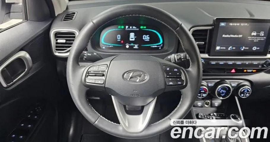 Hyundai Venue 