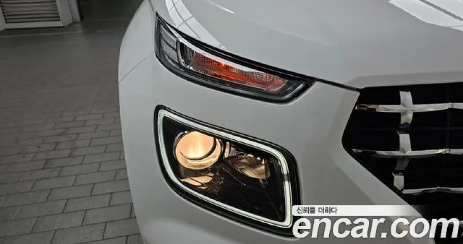 Hyundai Venue 
