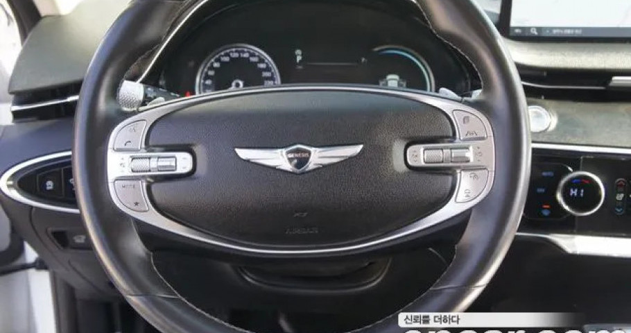 Genesis Gv70 