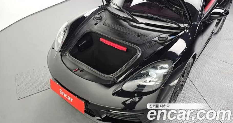 Porsche 718 