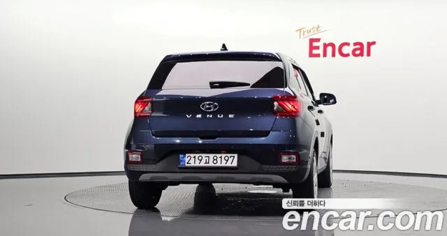 Hyundai Venue 