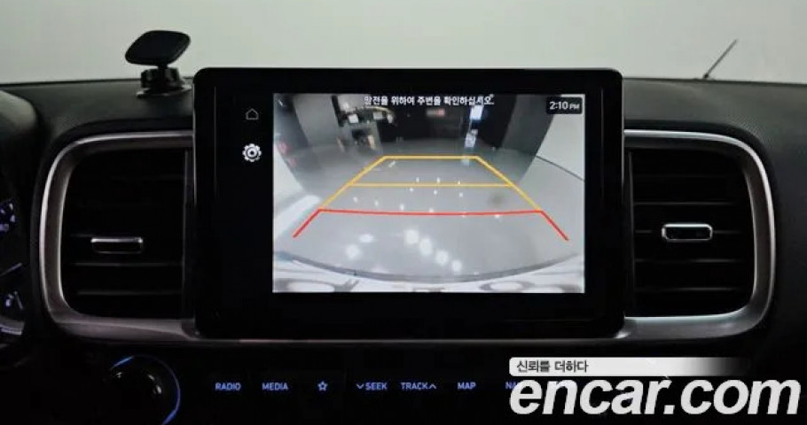 Hyundai Venue 