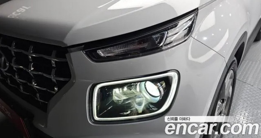 Hyundai Venue 