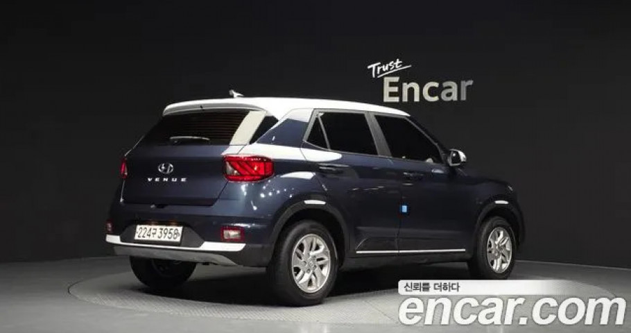 Hyundai Venue 