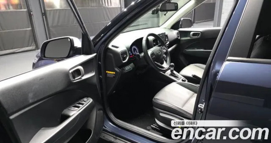 Hyundai Venue 