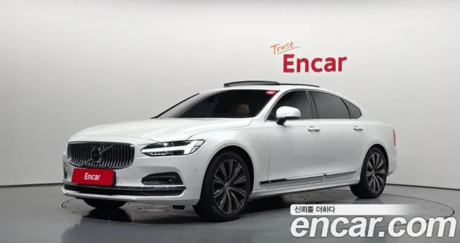 Volvo S90 