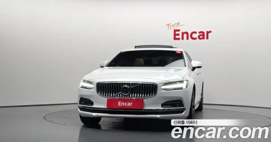 Volvo S90 