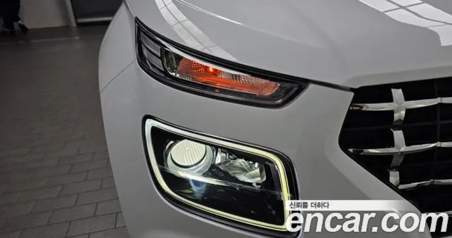 Hyundai Venue 