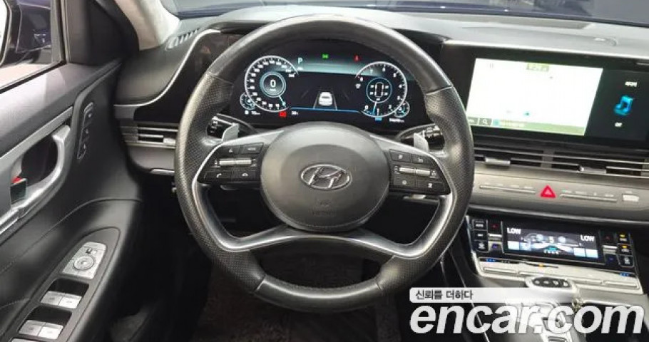 Hyundai Grandeur 