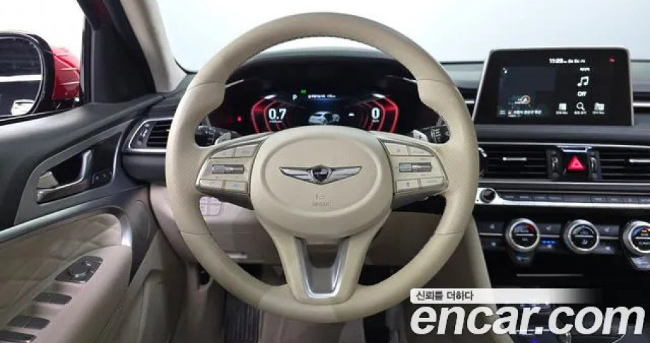 Genesis G70 