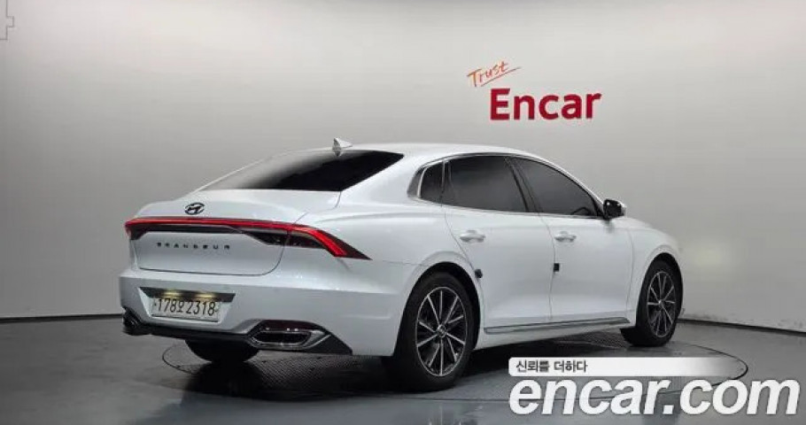 Hyundai Grandeur 