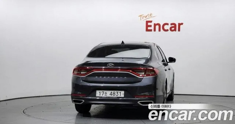 Hyundai Grandeur 