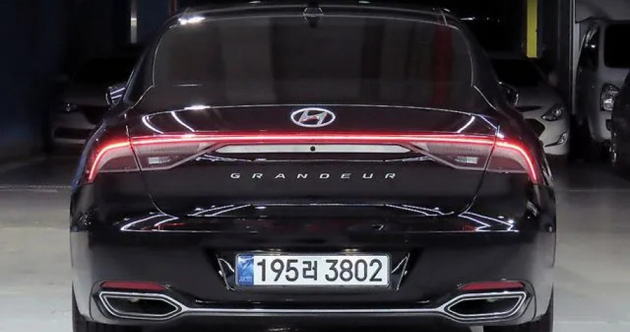 Hyundai Grandeur 