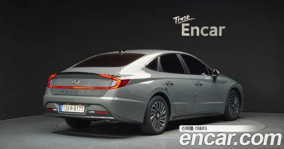 Hyundai Sonata 