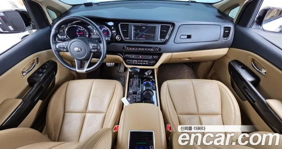 Kia Carnival 