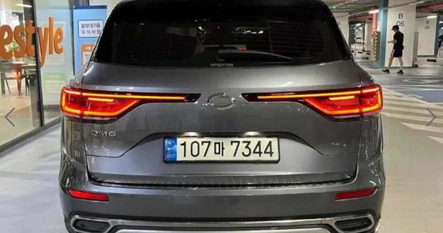 Renault Qm6 