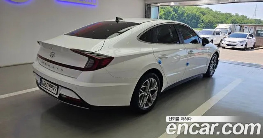 Hyundai Sonata 
