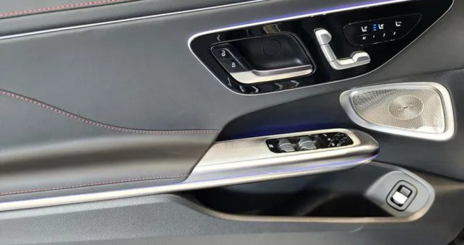 Mercedes-Benz Cle-Class 