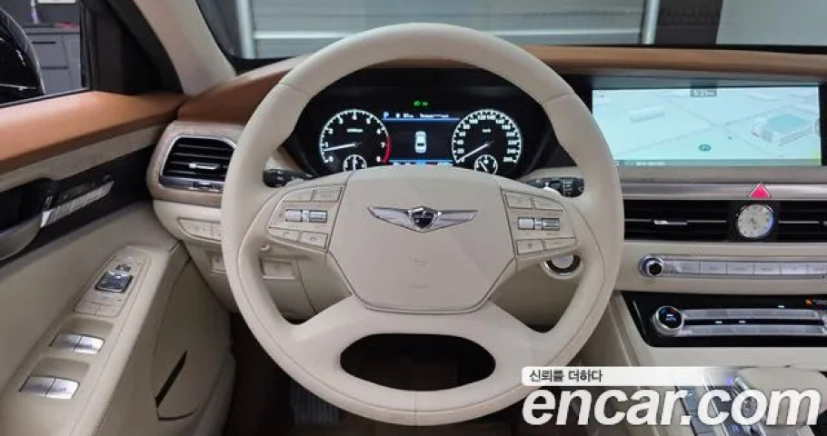 Genesis G90 
