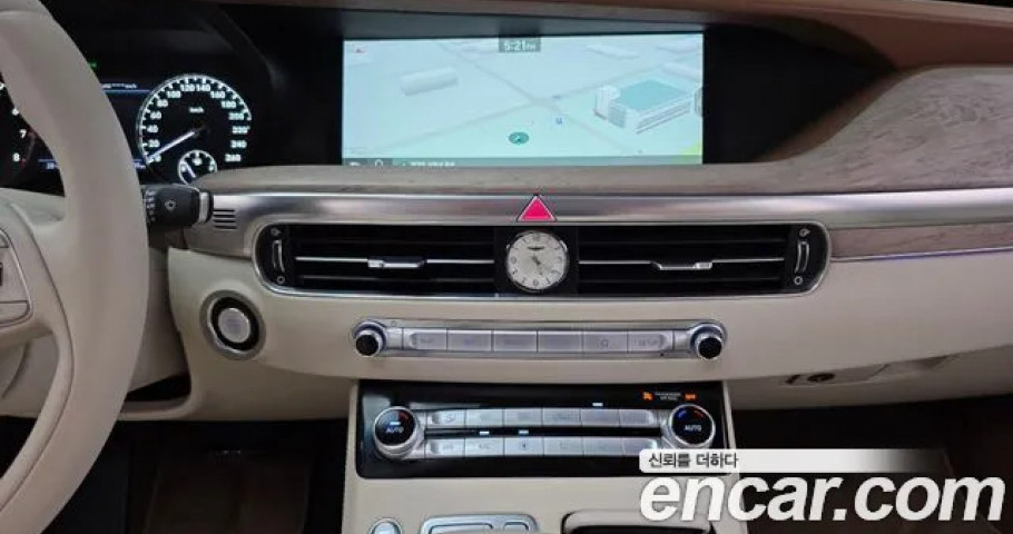 Genesis G90 
