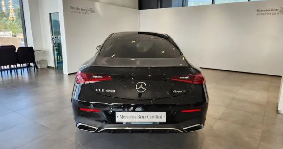 Mercedes-Benz Cle-Class 
