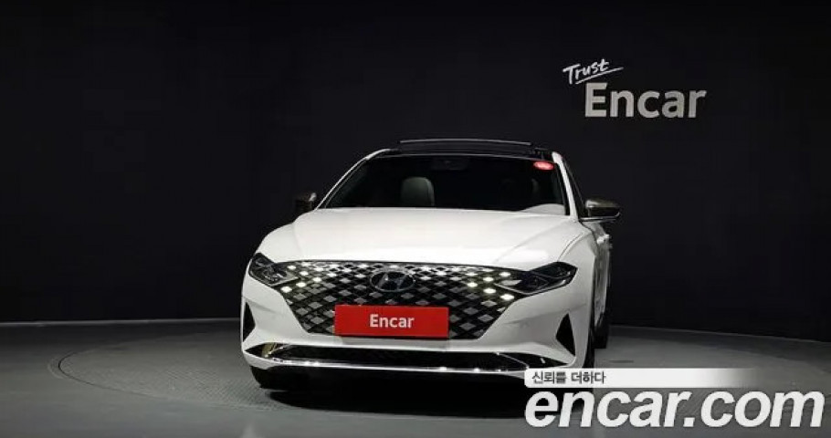 Hyundai Grandeur 