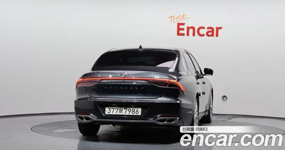 Hyundai Grandeur 
