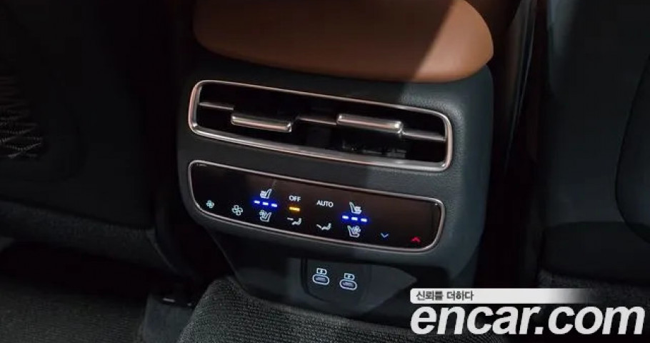 Genesis Gv70 