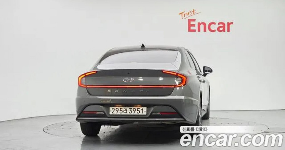 Hyundai Sonata 